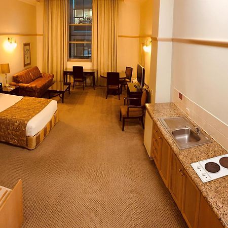Royal Albert Hotel Брисбен Экстерьер фото