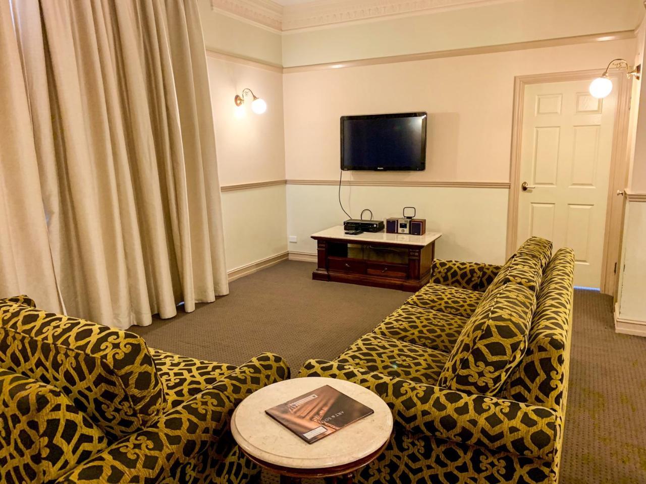 Royal Albert Hotel Брисбен Экстерьер фото